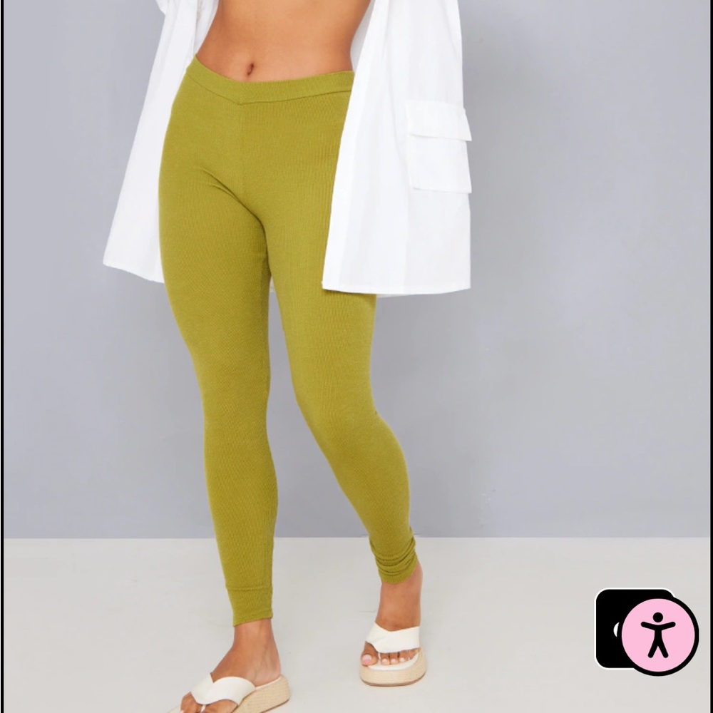 PLT Olive Rib V-front Detail Leggings